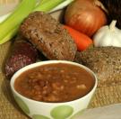 Fazuľový guláš s oškvarkovým pagáčom - V pohostinstve „Állj meg vándor“ 1